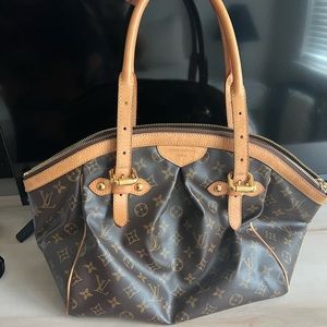 Louis Vuitton Tivoli
